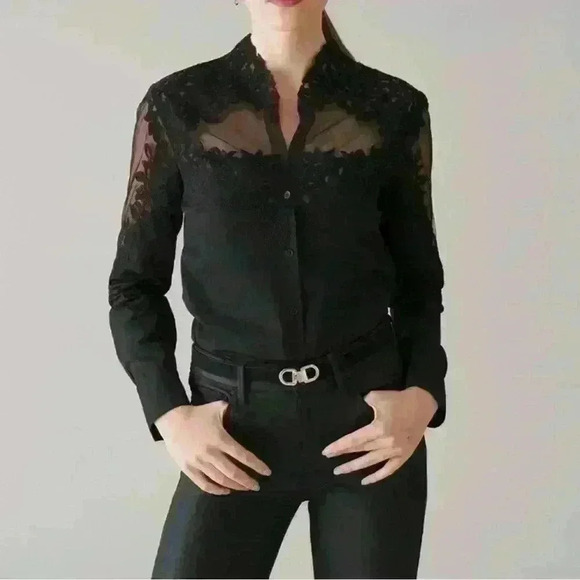 Long sleeve lace trim poplin blouse, size 4. Beautiful piece for your wardrobe. - Picture 6 of 11